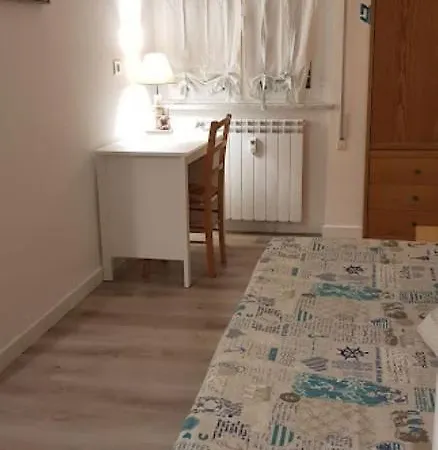 And Easy Apartment *