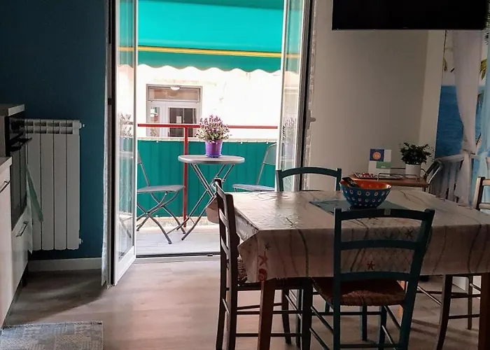 And Easy Pietra Ligure